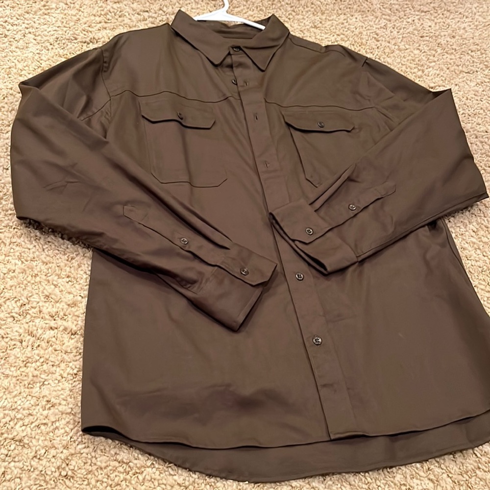 NWOT United By Blue Long Sleeve Button Up